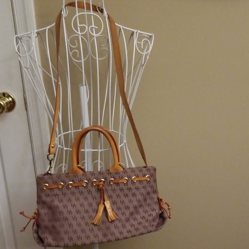 Dooney & Bourke bag - Picture 2 of 8